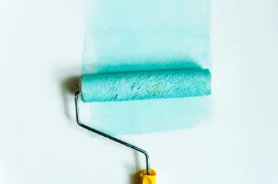 Peinture intérieure à Crupilly — murs, plafonds et boiseries